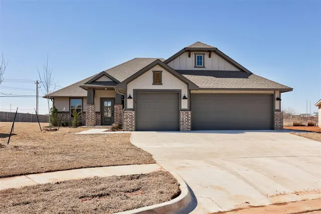 Front exterior — 9220 NW 123rd Street, Yukon, OK 73099