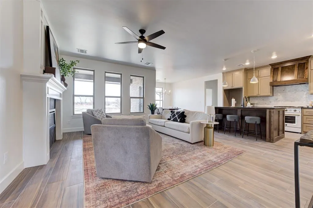 Photo 5 — 9220 NW 123rd Street, Yukon, OK 73099