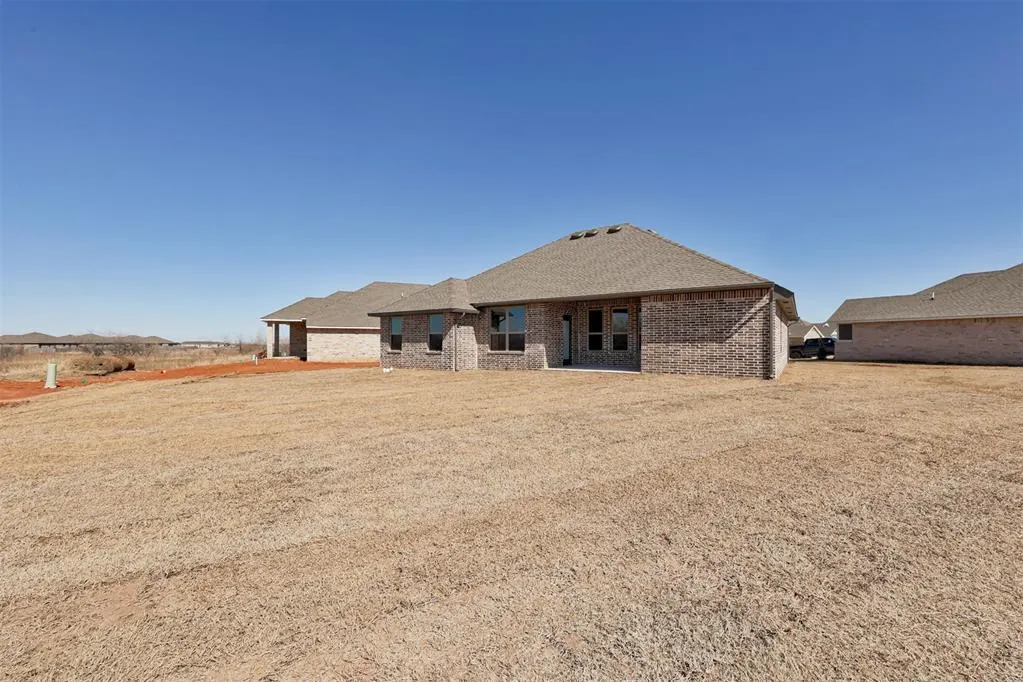 Photo 41 — 9220 NW 123rd Street, Yukon, OK 73099
