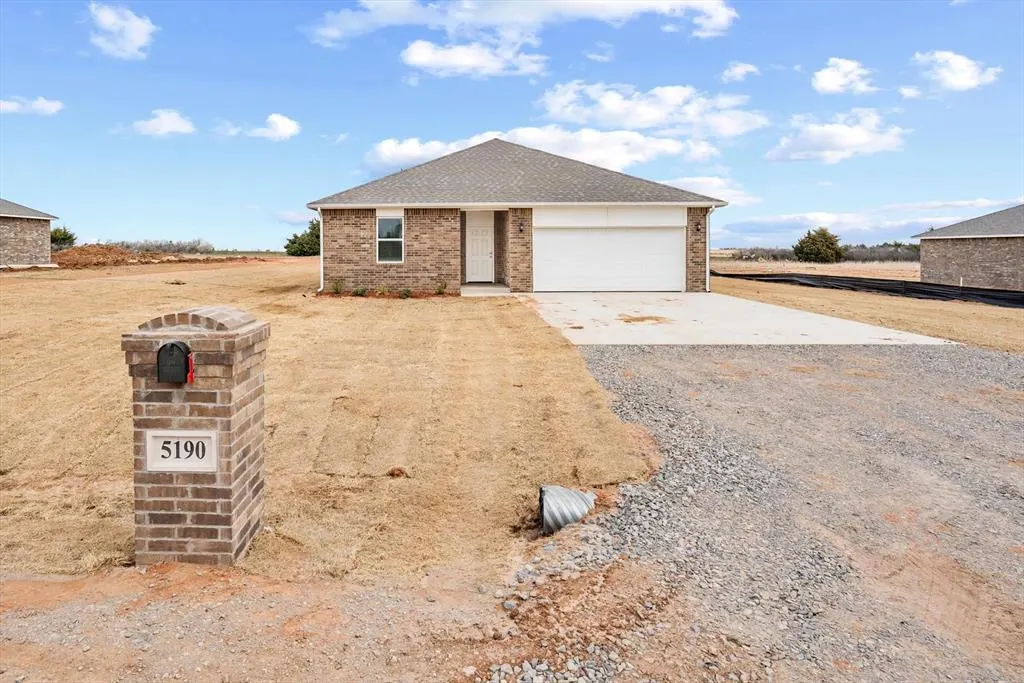 Photo 4 — 5190 Grassland Drive, Guthrie, OK 73044