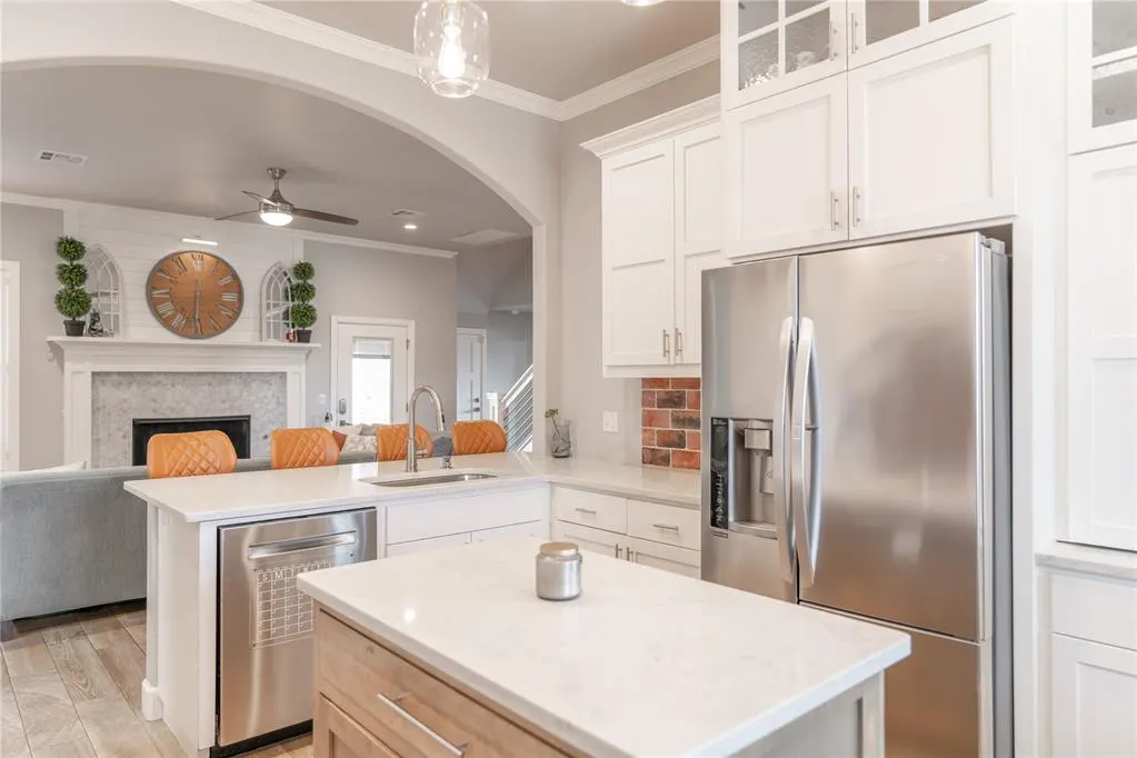 Photo 3 — 1700 Pendleton Place, Moore, OK 73160