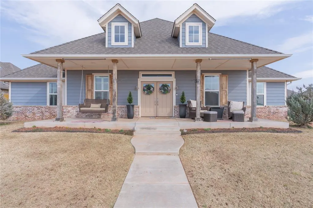 Photo 5 — 1700 Pendleton Place, Moore, OK 73160