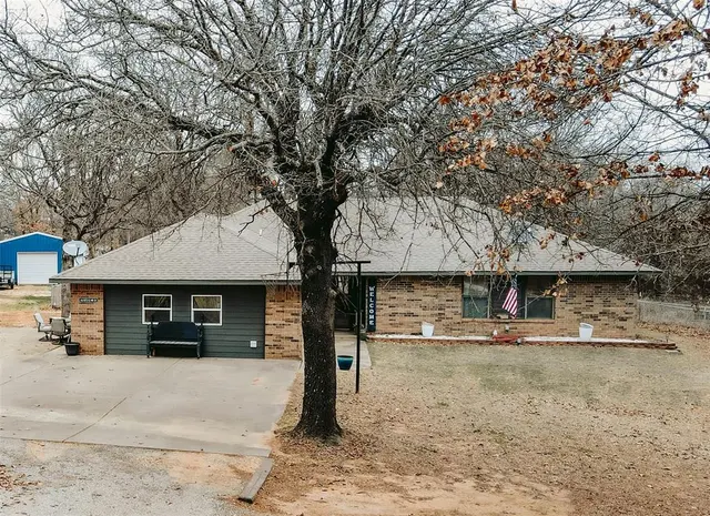 Front exterior — 341872 E Hill Street, Chandler, OK 74834