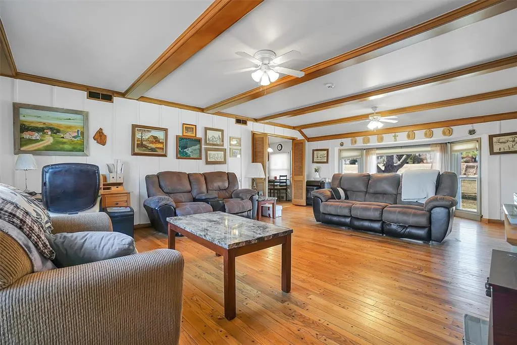 Photo 19 — 607 N College Street, Cordell, OK 73632