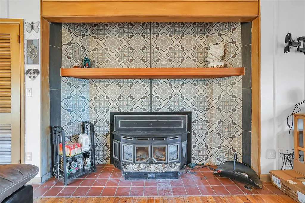 Photo 20 — 607 N College Street, Cordell, OK 73632