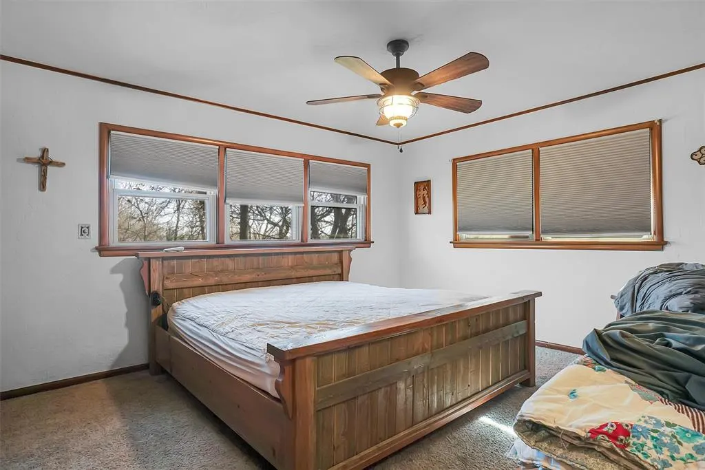 Photo 21 — 607 N College Street, Cordell, OK 73632