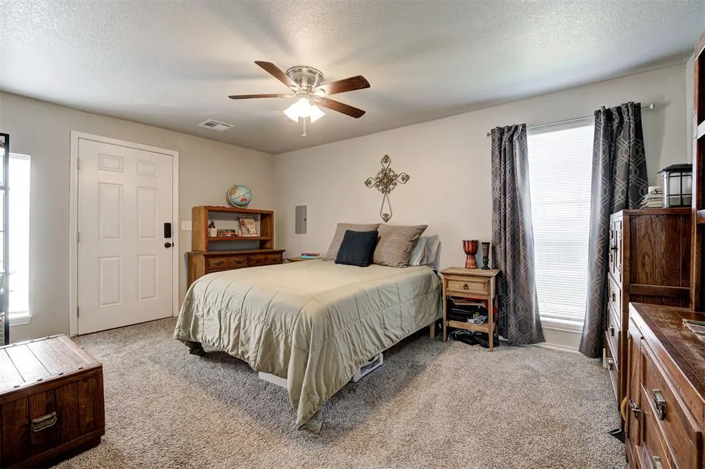 Photo 16 — 3328 SE 18th Street, Oklahoma City, OK 73115