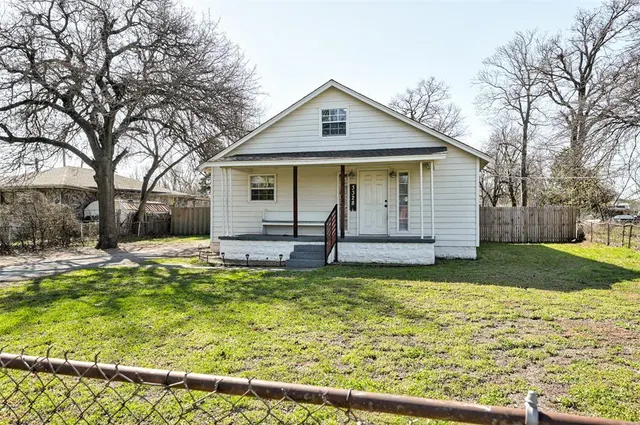 Photo 3 — 3328 SE 18th Street, Oklahoma City, OK 73115
