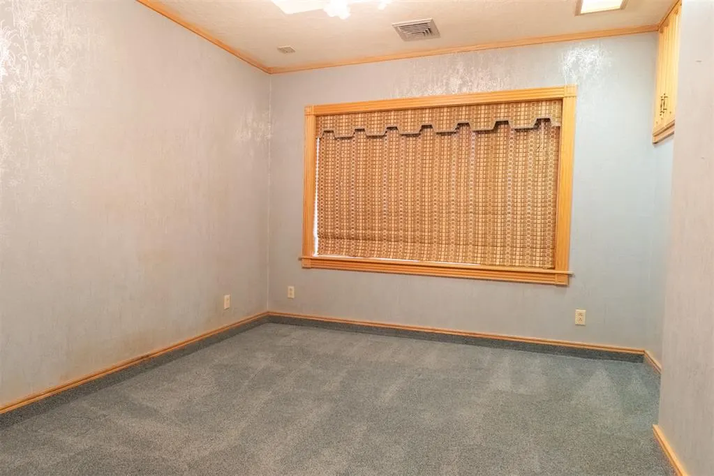 Photo 17 — 300 Lana Drive, Pauls Valley, OK 73075