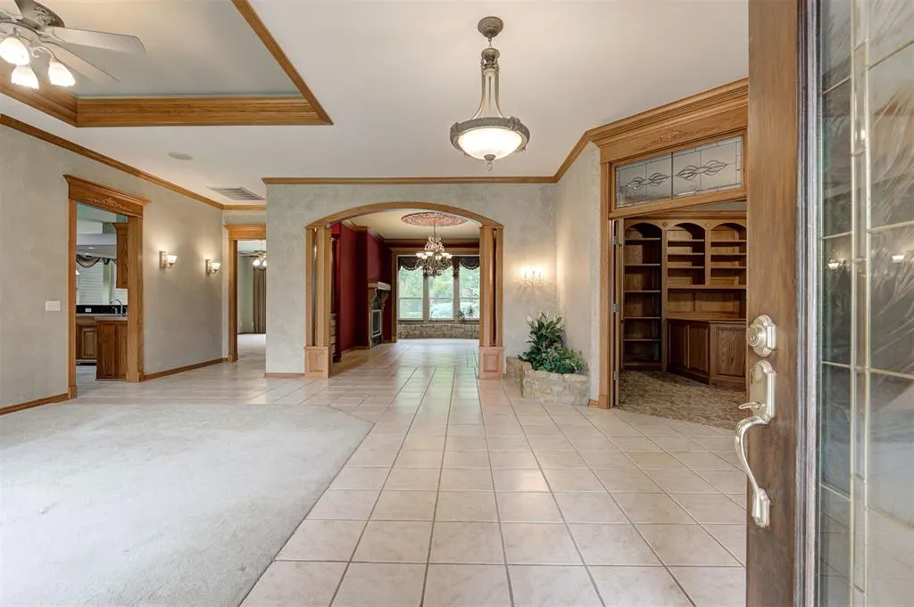 Photo 6 — 14405 Fossil Creek Lane, Oklahoma City, OK 73134