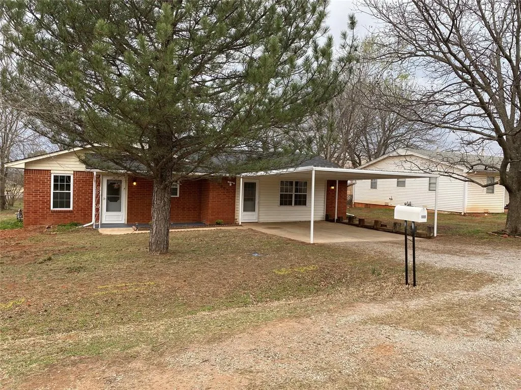 Photo 4 — 1005 Birch Street, Wellston, OK 74881