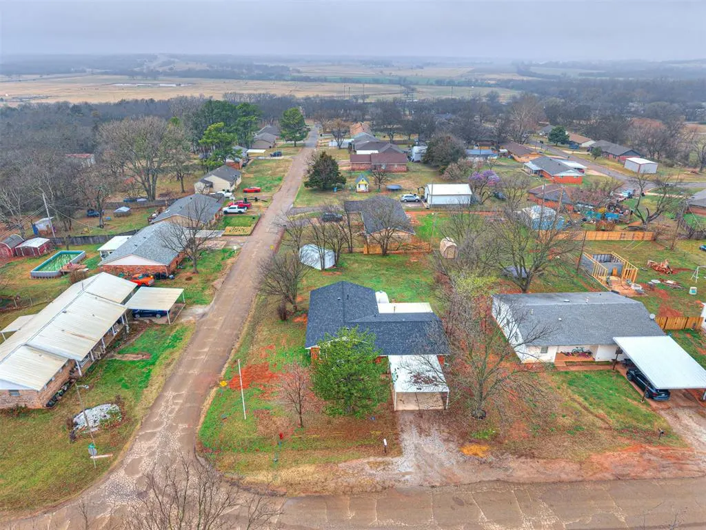 Photo 33 — 1005 Birch Street, Wellston, OK 74881