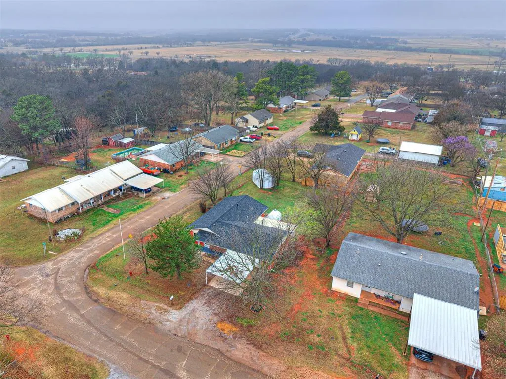 Photo 34 — 1005 Birch Street, Wellston, OK 74881