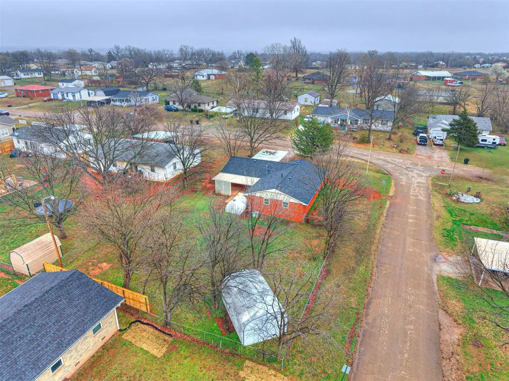 Photo 37 — 1005 Birch Street, Wellston, OK 74881