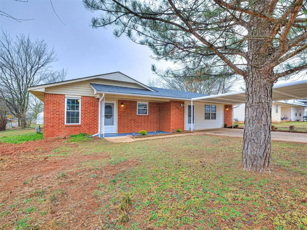 Photo 39 — 1005 Birch Street, Wellston, OK 74881