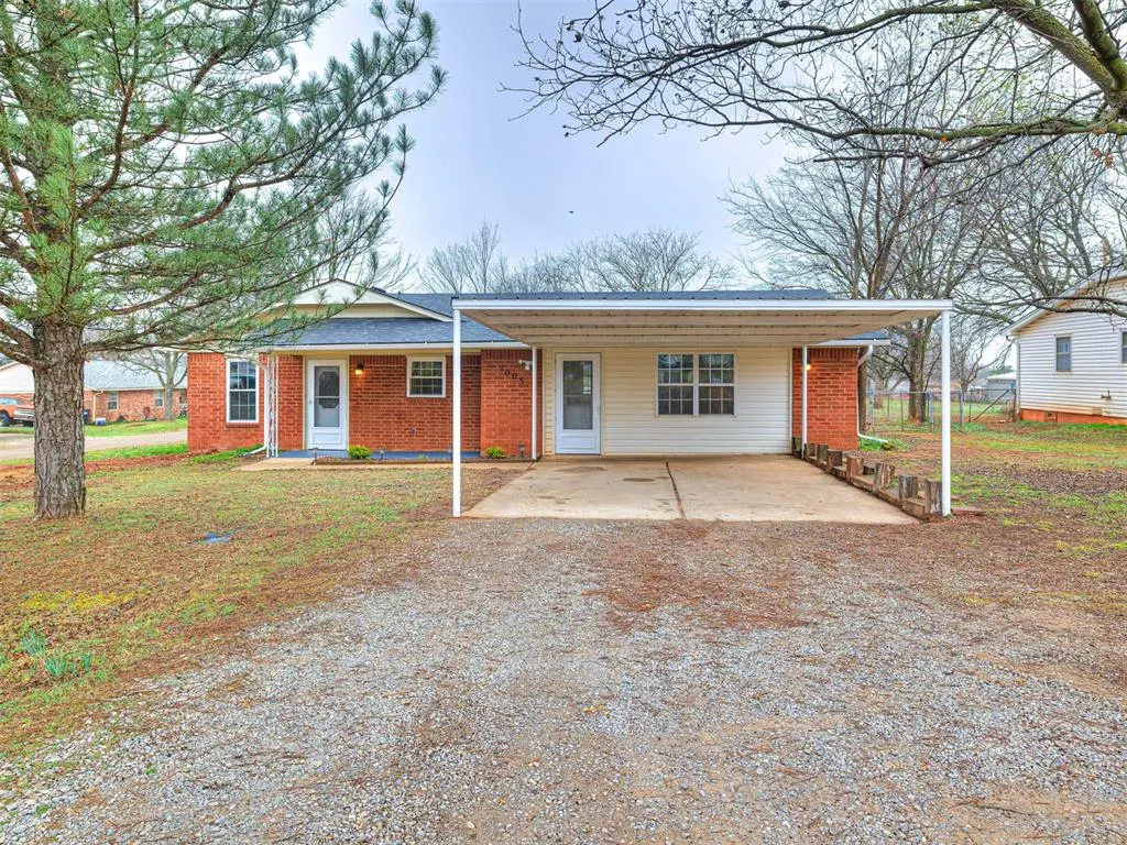 Photo 42 — 1005 Birch Street, Wellston, OK 74881