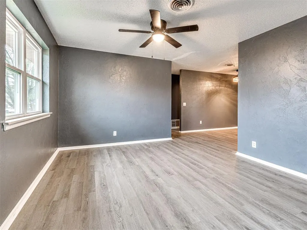 Photo 8 — 1005 Birch Street, Wellston, OK 74881