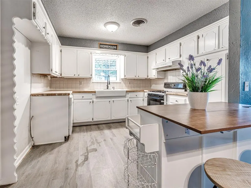Photo 9 — 1005 Birch Street, Wellston, OK 74881