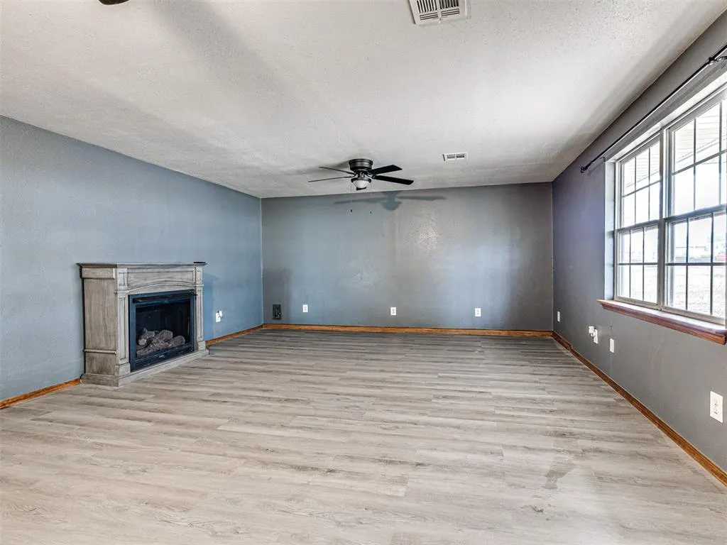 Photo 16 — 1005 Birch Street, Wellston, OK 74881