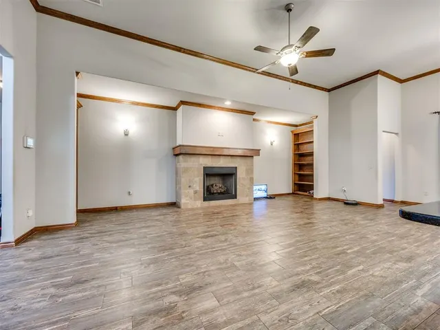 Photo 7 — 5329 Starling Way, Oklahoma City, OK 73179