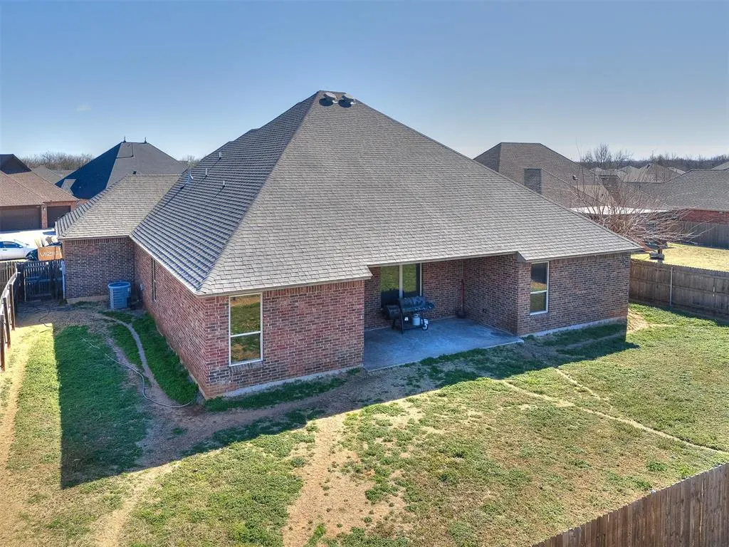 Photo 26 — 5329 Starling Way, Oklahoma City, OK 73179