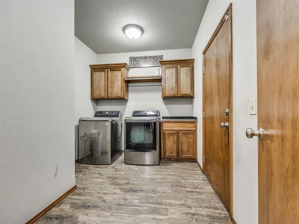 Photo 19 — 5329 Starling Way, Oklahoma City, OK 73179