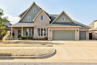 Sold home at 11517 NW 107th Street