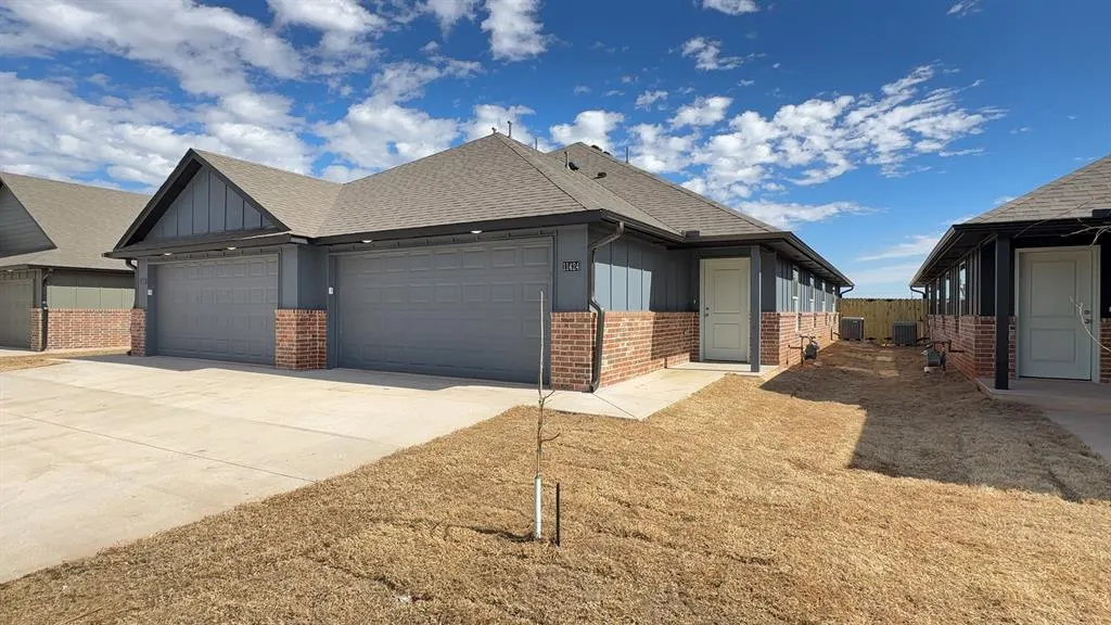 Photo 2 — 11424 University Drive, Oklahoma City, OK 73114