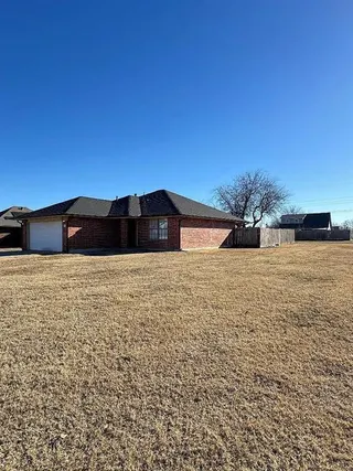 Sold home at 344 NW 121st Street