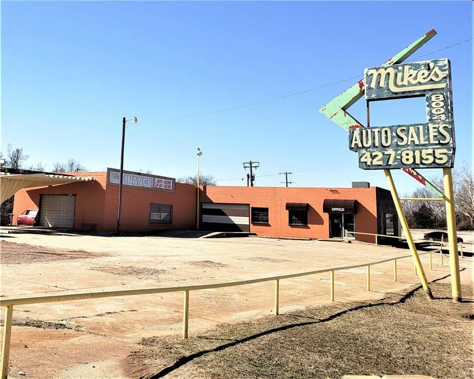Front exterior — 8004 NE 23 Street, Oklahoma City, OK 73141