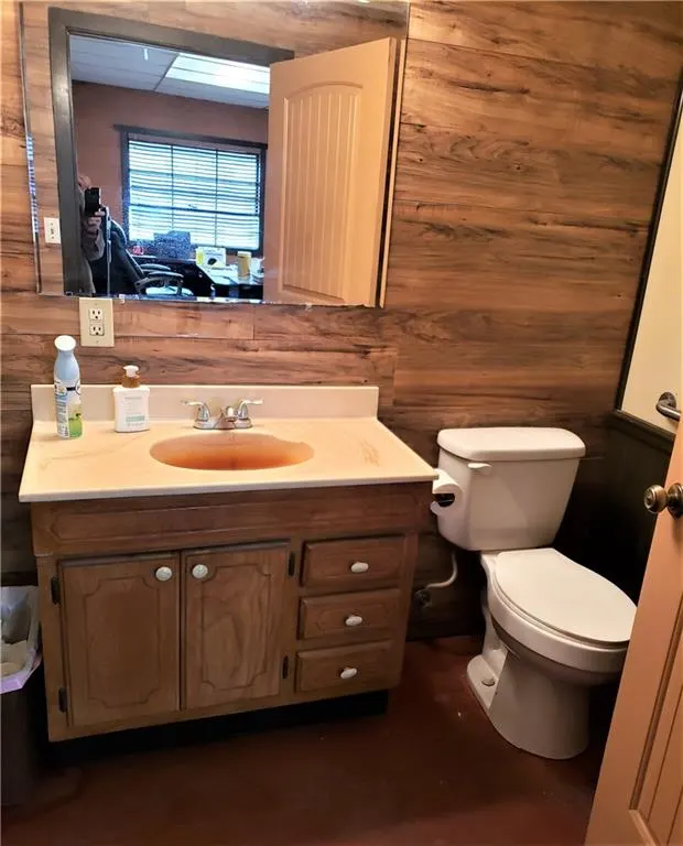 Photo 4 — 8004 NE 23 Street, Oklahoma City, OK 73141