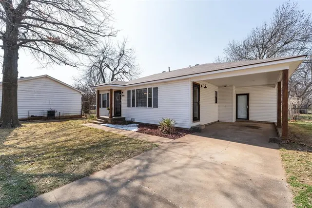 Photo 4 — 808 N Cockrel Avenue, Norman, OK 73071