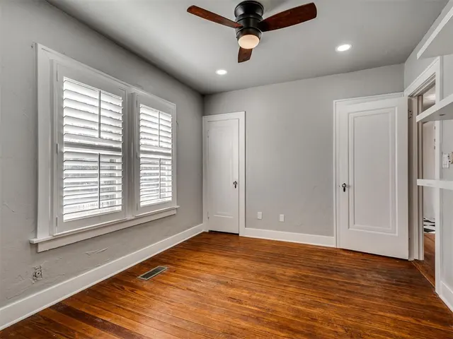 Photo 6 — 624 S Flood Avenue, Norman, OK 73069