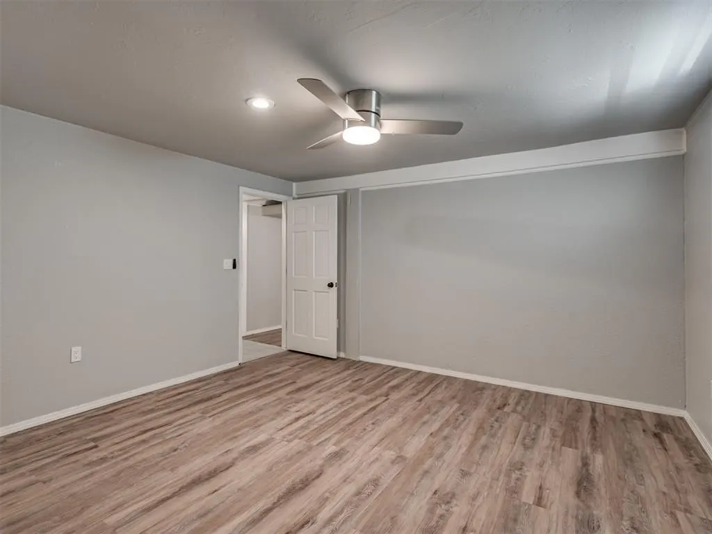 Photo 37 — 624 S Flood Avenue, Norman, OK 73069