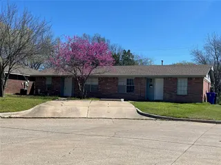 Sold home at 829 Russell Circle