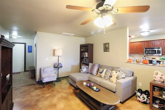 Photo 4 — Address unavailable, Cushing, OK 74023