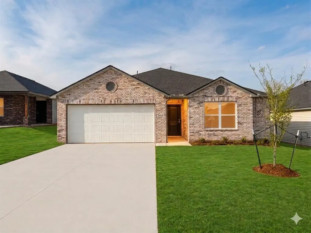 Front exterior — 2018 Chandler Meadows Drive, Chandler, OK 74834