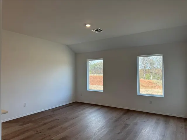 Photo 3 — 2018 Chandler Meadows Drive, Chandler, OK 74834