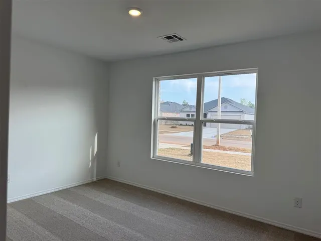 Photo 6 — 2018 Chandler Meadows Drive, Chandler, OK 74834