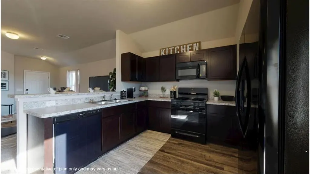 Photo 4 — 2026 Chandler Meadows Drive, Chandler, OK 74834