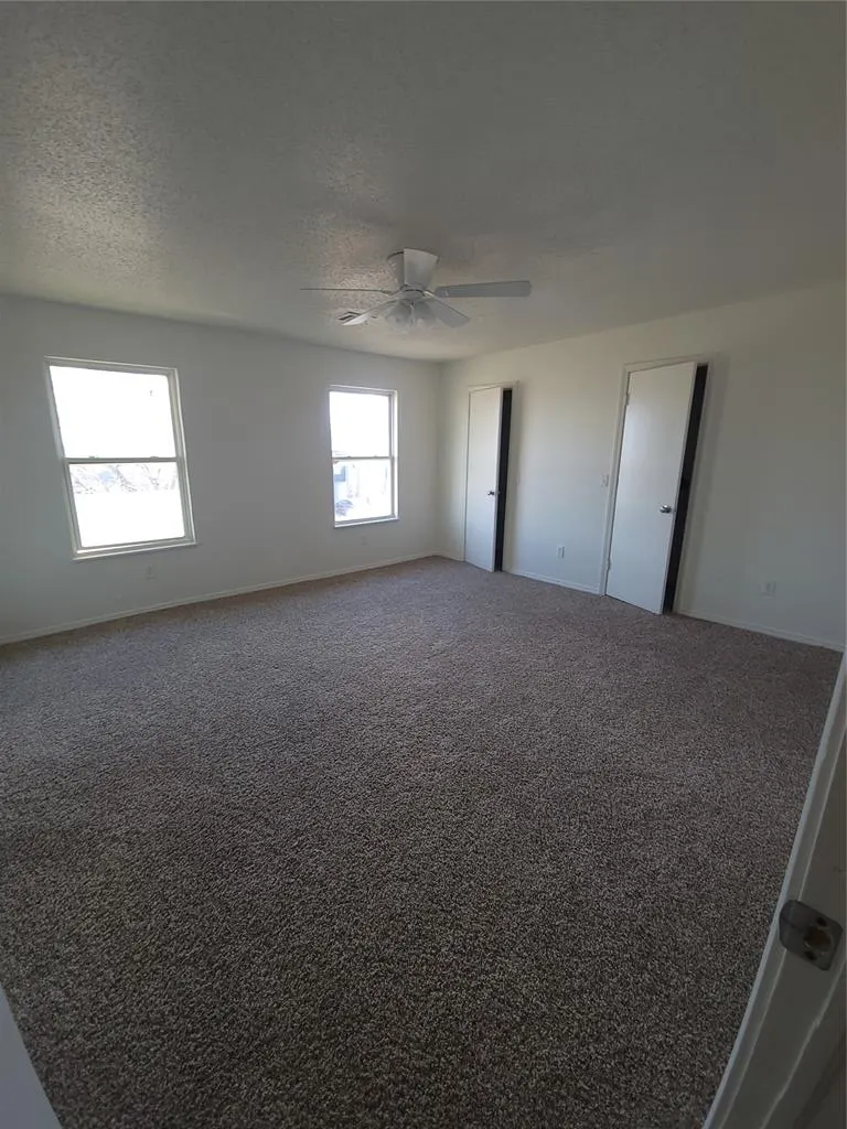 Photo 8 — 6800 Lancer Lane, Oklahoma City, OK 73132