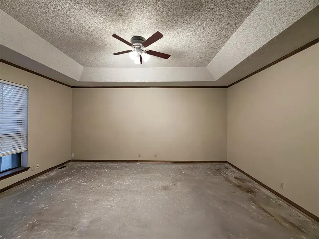 Photo 13 — 1913 Singingwood Avenue, Edmond, OK 73013