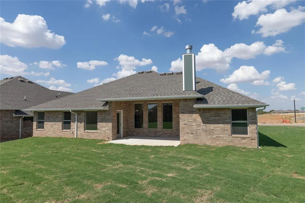 Photo 32 — 9232 NW 119th Street, Yukon, OK 73099
