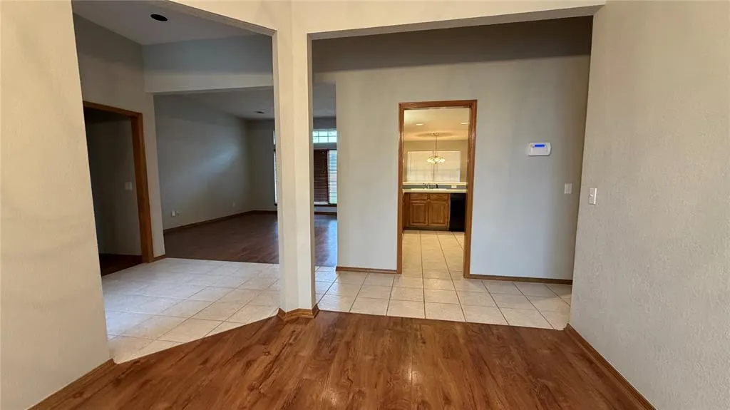 Photo 22 — 519 Sparrow Hawk Street, Edmond, OK 73003