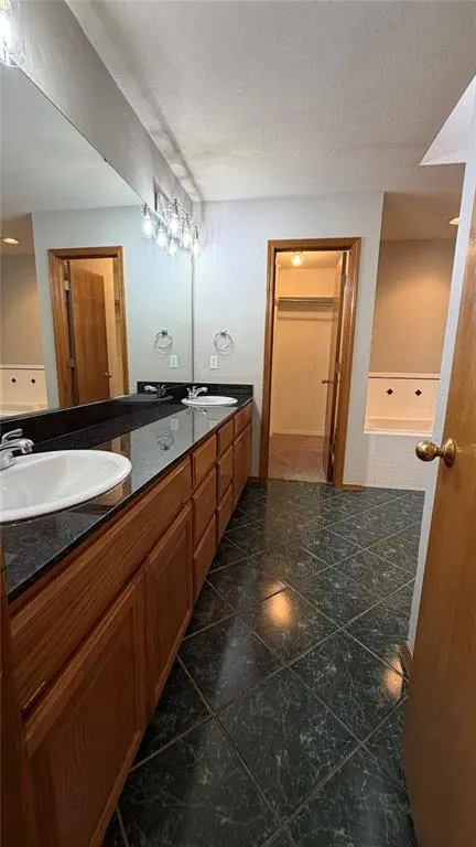 Photo 27 — 519 Sparrow Hawk Street, Edmond, OK 73003