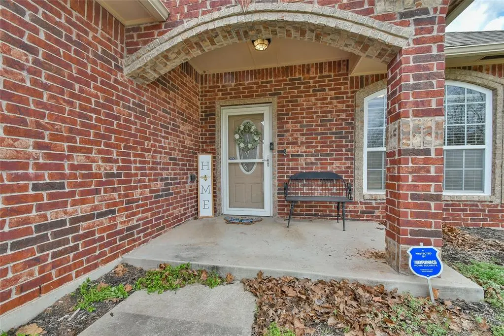 Photo 4 — 5651 Old Town Street, Newalla, OK 74857