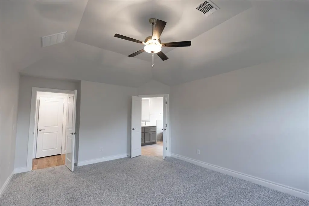 Photo 9 — 9300 NW 119th Street, Yukon, OK 73099