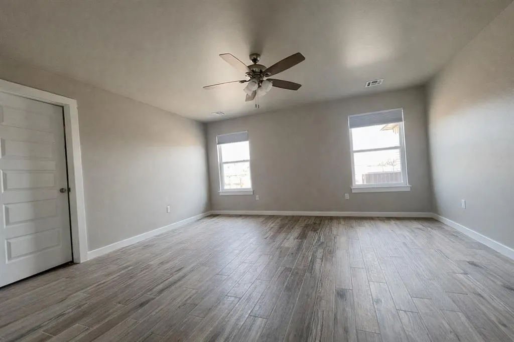 Photo 12 — 2184 Hilltop Lane, Blanchard, OK 73010