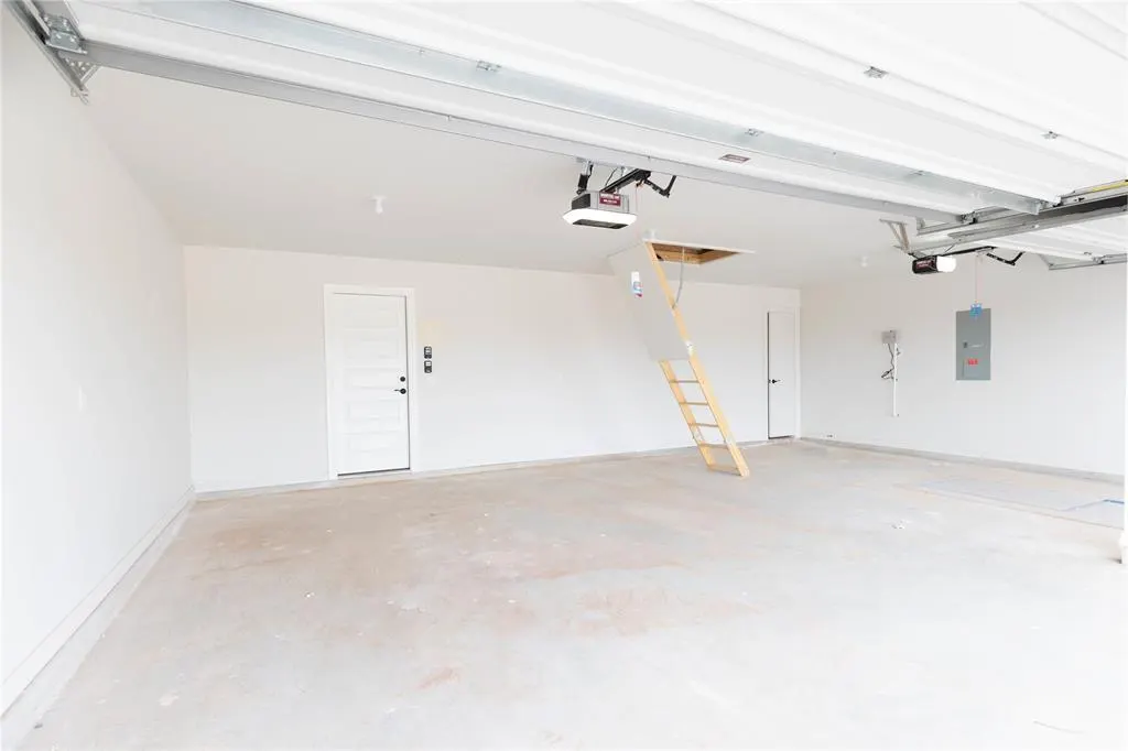 Photo 27 — 9308 NW 119th Street, Yukon, OK 73099