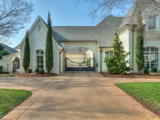 Photo 2 — 14901 Aurea Lane, Oklahoma City, OK 73142